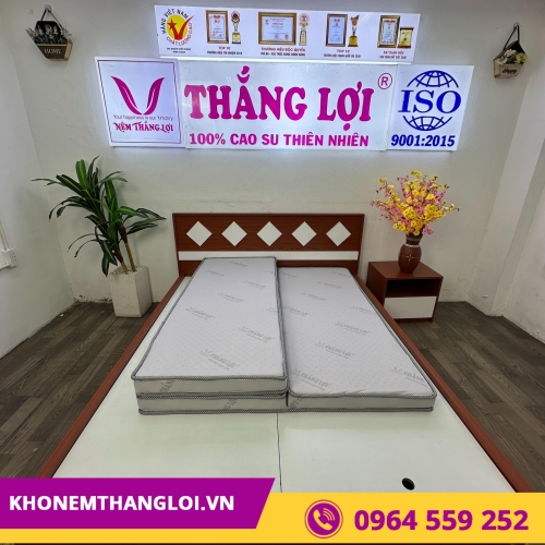 Nệm foam hoạt tính cao cấp Thắng Lợi gấp 3